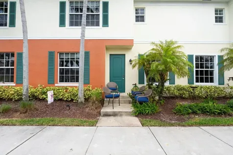 195 SW 7th Street Pompano Beach FL 33060