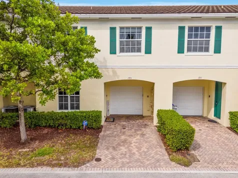 195 SW 7th Street Pompano Beach FL 33060