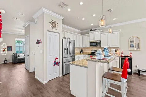 195 SW 7th Street Pompano Beach FL 33060