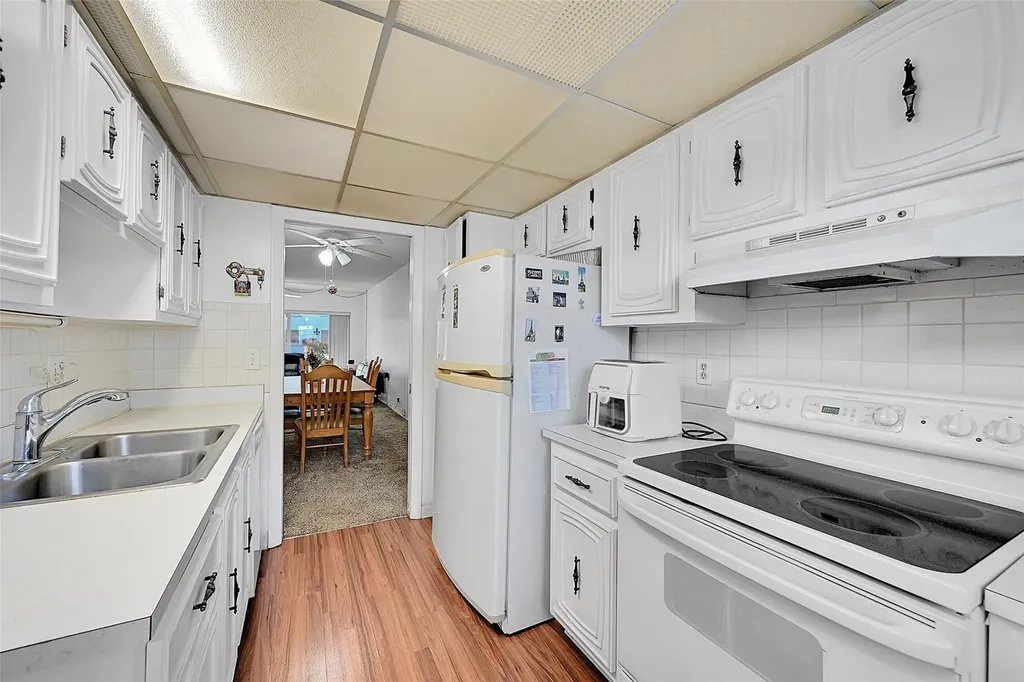 2340 SW 22nd Avenue Delray Beach FL 33445