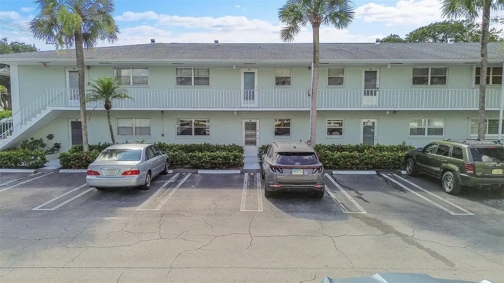 2340 SW 22nd Avenue Delray Beach FL 33445