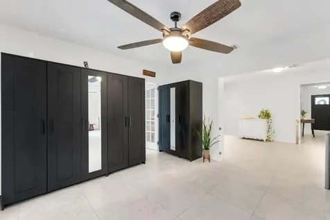 10015 NW 83rd Street Tamarac FL 33321