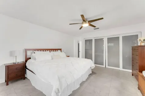 10015 NW 83rd Street Tamarac FL 33321