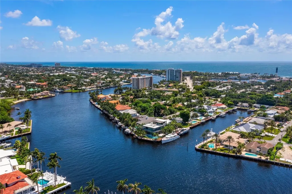 2307 N Riverside Drive Pompano Beach FL 33062