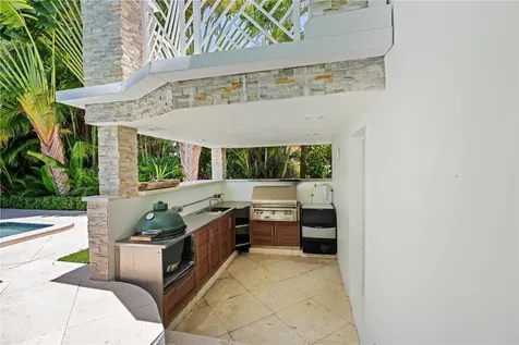 2307 N Riverside Drive Pompano Beach FL 33062