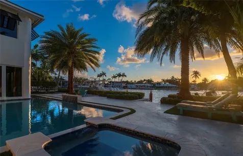 2307 N Riverside Drive Pompano Beach FL 33062