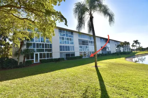 4301 Martinique Circle Coconut Creek FL 33066