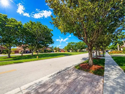3663 SE 2nd Drive Homestead FL 33033