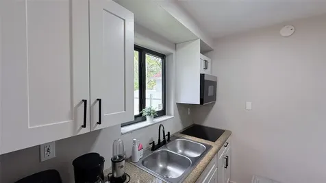 433 NW 15th Way Fort Lauderdale FL 33311