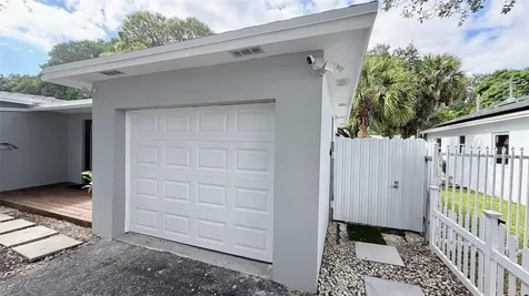 433 NW 15th Way Fort Lauderdale FL 33311