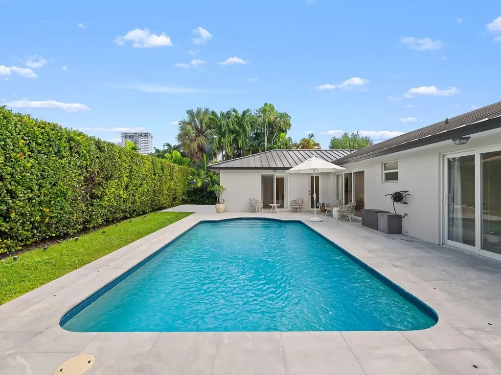44 Fort Royal Island Fort Lauderdale FL 33308