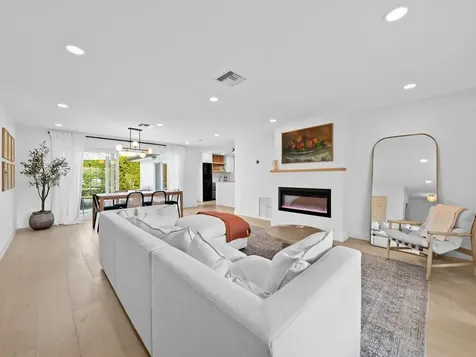 44 Fort Royal Island Fort Lauderdale FL 33308