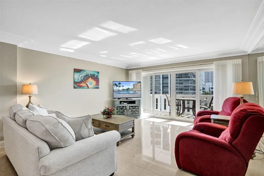 1012 N Ocean Boulevard Pompano Beach FL 33062