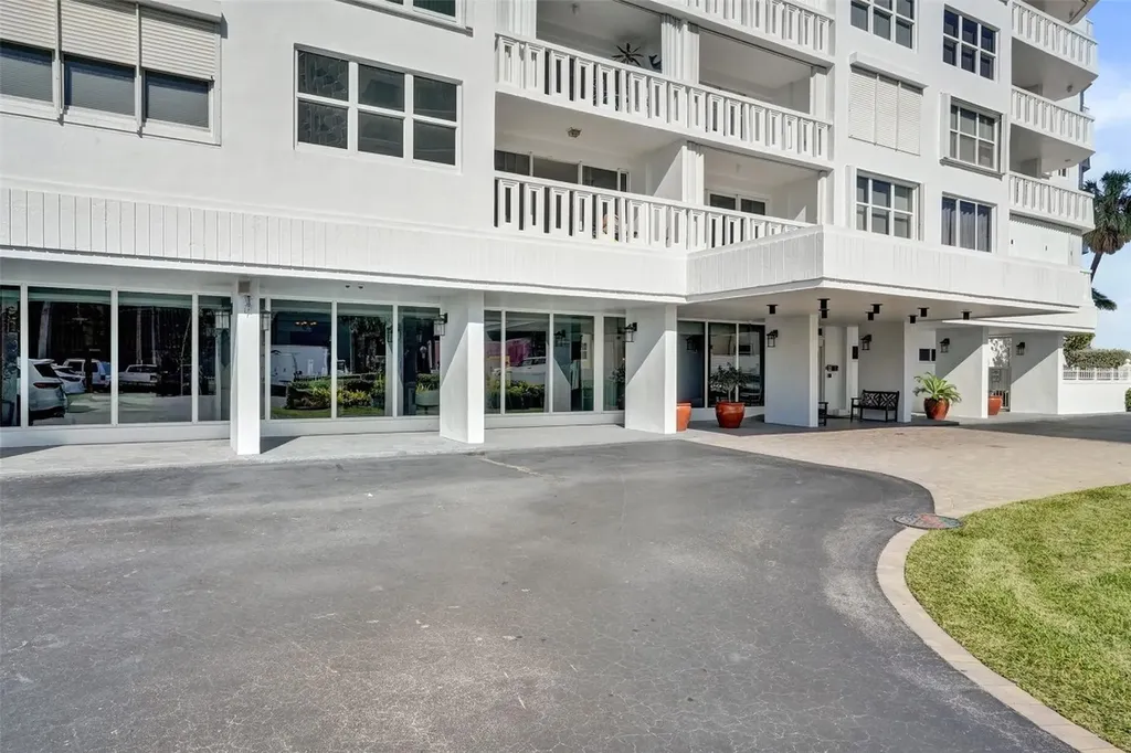 1012 N Ocean Boulevard Pompano Beach FL 33062