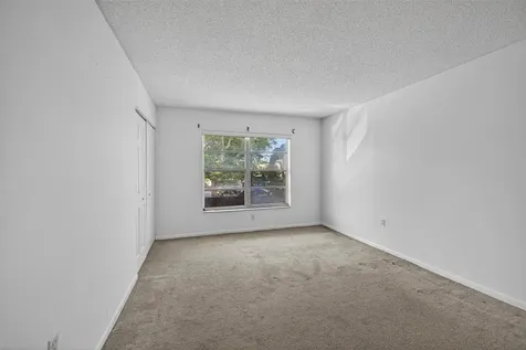 809 W Oakland Park Boulevard Oakland Park FL 33311