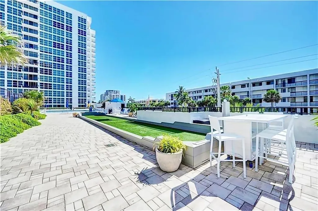 525 N Ocean Boulevard Pompano Beach FL 33062