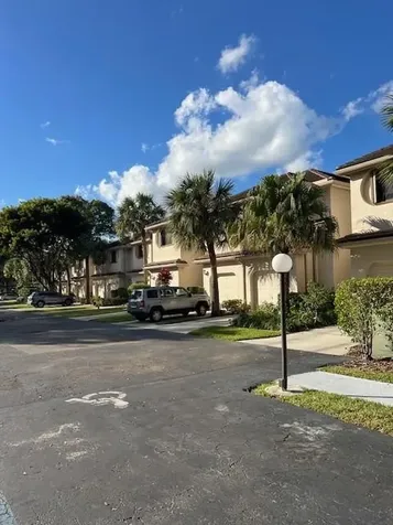 6358 W Longboat Lane Boca Raton FL 33433