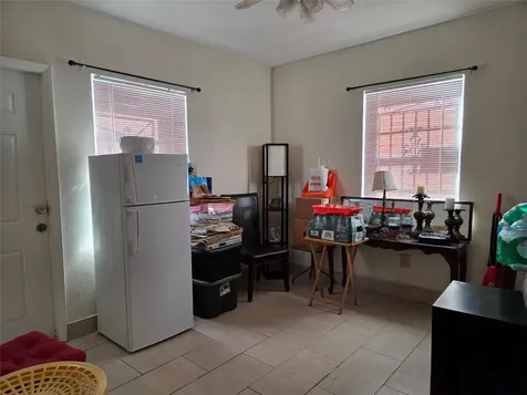 6031 NW 5th Street Miami FL 33126