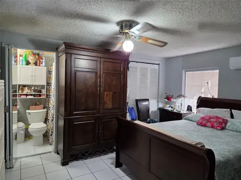 6031 NW 5th Street Miami FL 33126