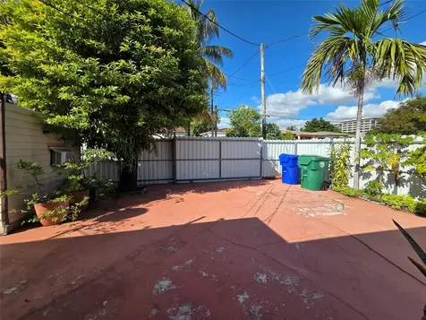 6031 NW 5th Street Miami FL 33126