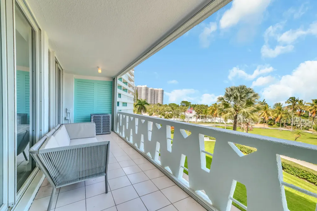 2840 N Ocean Boulevard Fort Lauderdale FL 33308