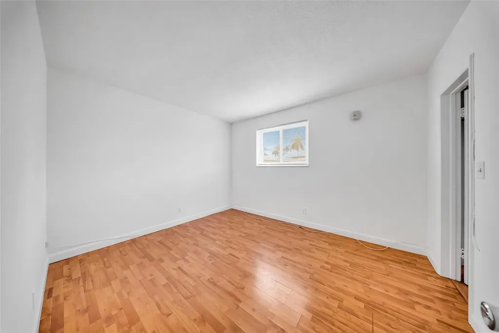 3525 Tyler Street Hollywood FL 33021