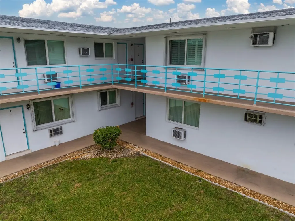3525 Tyler Street Hollywood FL 33021