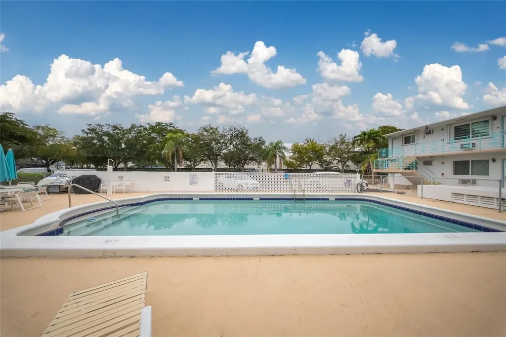 3525 Tyler Street Hollywood FL 33021