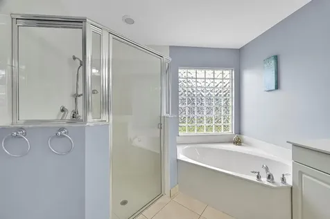 2870 SW Versailles Terrace Stuart FL 34997