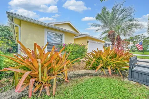 2870 SW Versailles Terrace Stuart FL 34997