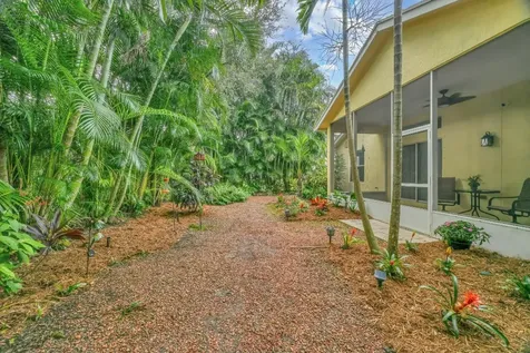 2870 SW Versailles Terrace Stuart FL 34997