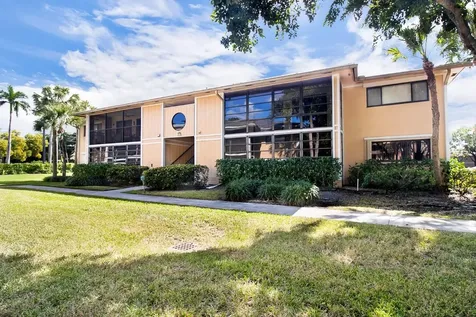 7194 Ashmont Circle Fort Lauderdale FL 33321