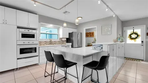 935 Nautilus Isle Dania Beach FL 33004