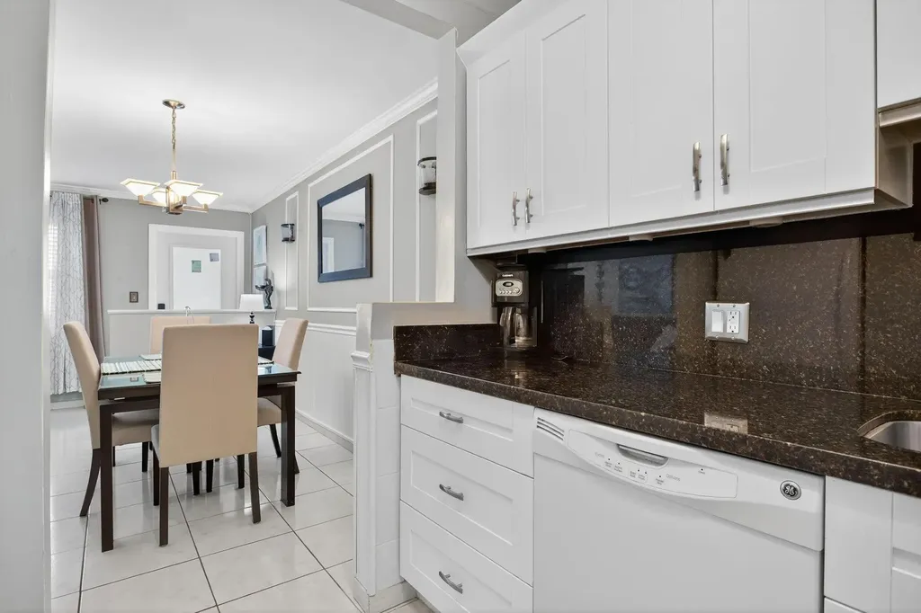 2850 NE 14th Street Causeway Pompano Beach FL 33062