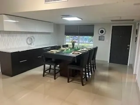 565 Oaks Lane Pompano Beach FL 33069