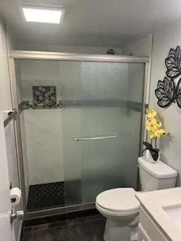 565 Oaks Lane Pompano Beach FL 33069