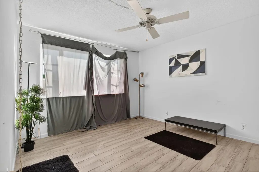 418 S Cypress Road Pompano Beach FL 33060
