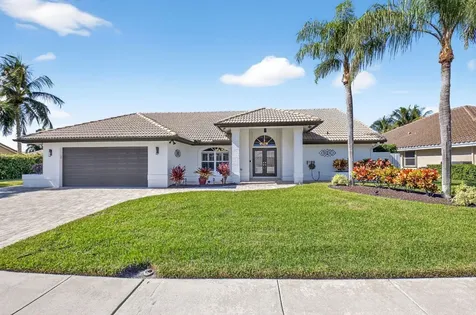 6707 Blue Bay Circle Lake Worth FL 33467