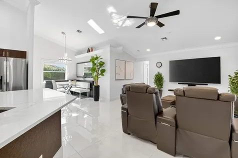 6707 Blue Bay Circle Lake Worth FL 33467