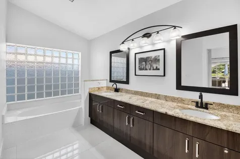 6707 Blue Bay Circle Lake Worth FL 33467