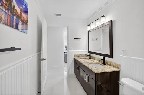 6707 Blue Bay Circle Lake Worth FL 33467