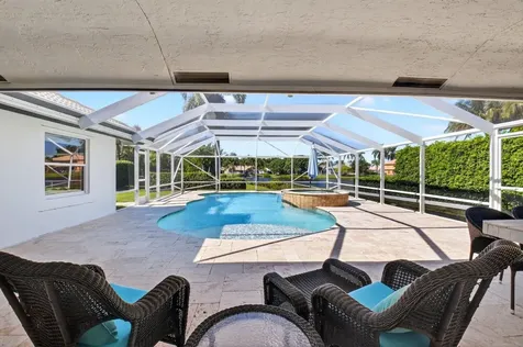 6707 Blue Bay Circle Lake Worth FL 33467