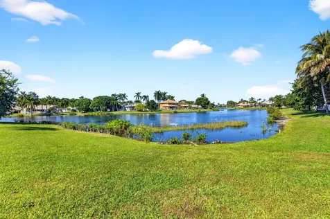 6707 Blue Bay Circle Lake Worth FL 33467