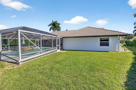 6707 Blue Bay Circle Lake Worth FL 33467