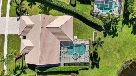 6707 Blue Bay Circle Lake Worth FL 33467