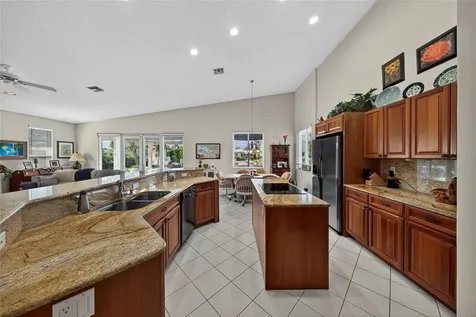 3851 NE 26th Avenue Lighthouse Point FL 33064