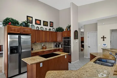 3851 NE 26th Avenue Lighthouse Point FL 33064
