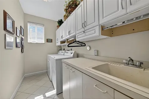 3851 NE 26th Avenue Lighthouse Point FL 33064