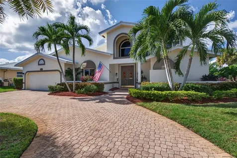 3851 NE 26th Avenue Lighthouse Point FL 33064