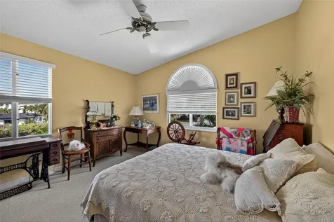 3851 NE 26th Avenue Lighthouse Point FL 33064